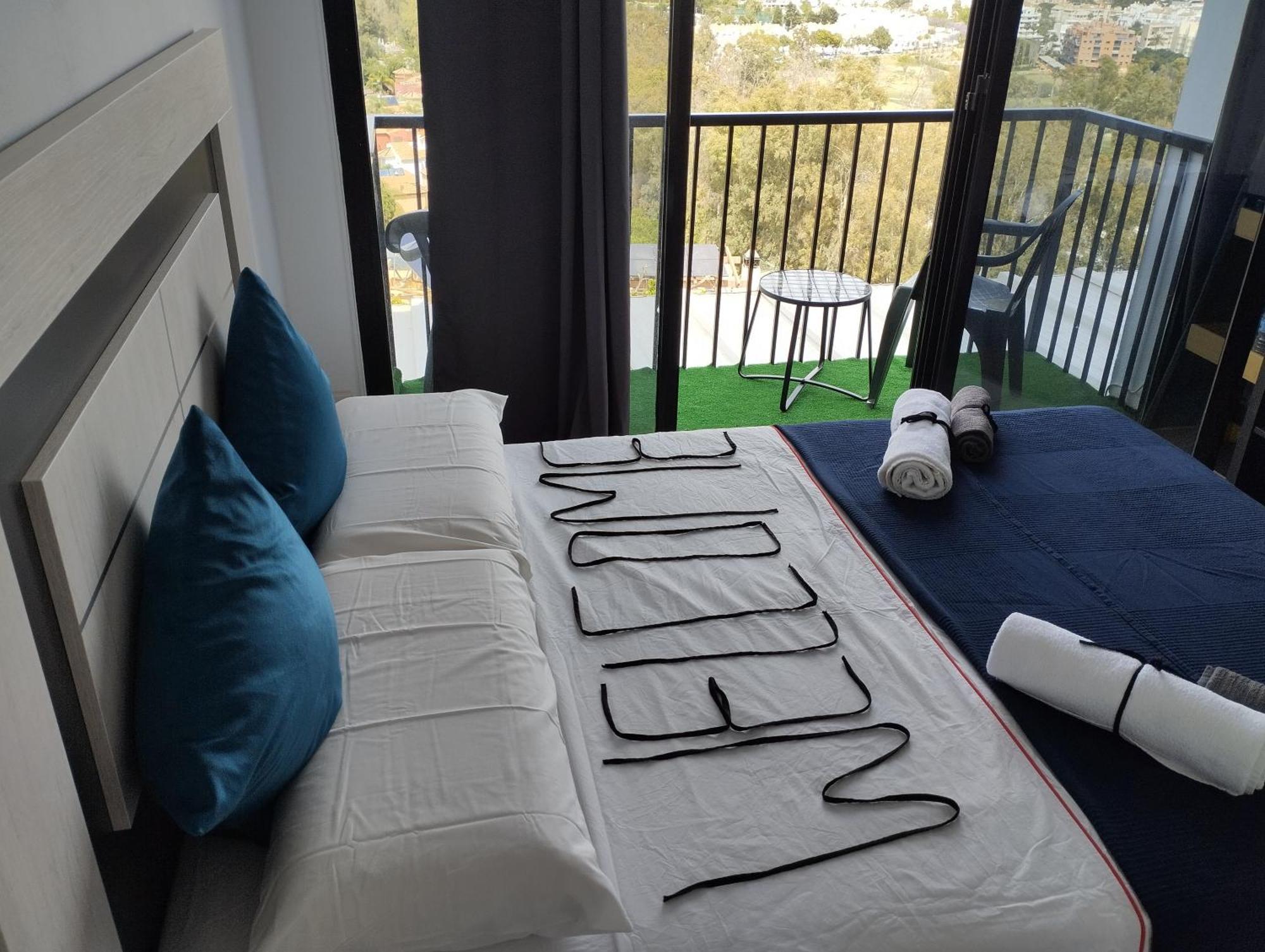 Pinar Suites Habitaciones Torremolinos Zewnętrze zdjęcie